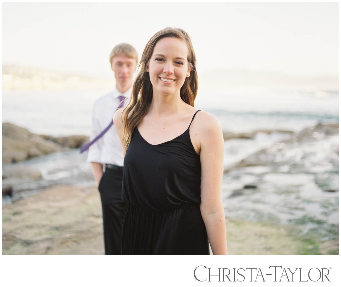 cape kiwanda engagement photos film_1107.jpg