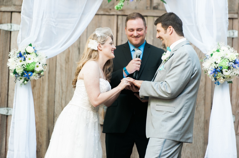 cornelius pass roadhouse wedding_2165.jpg