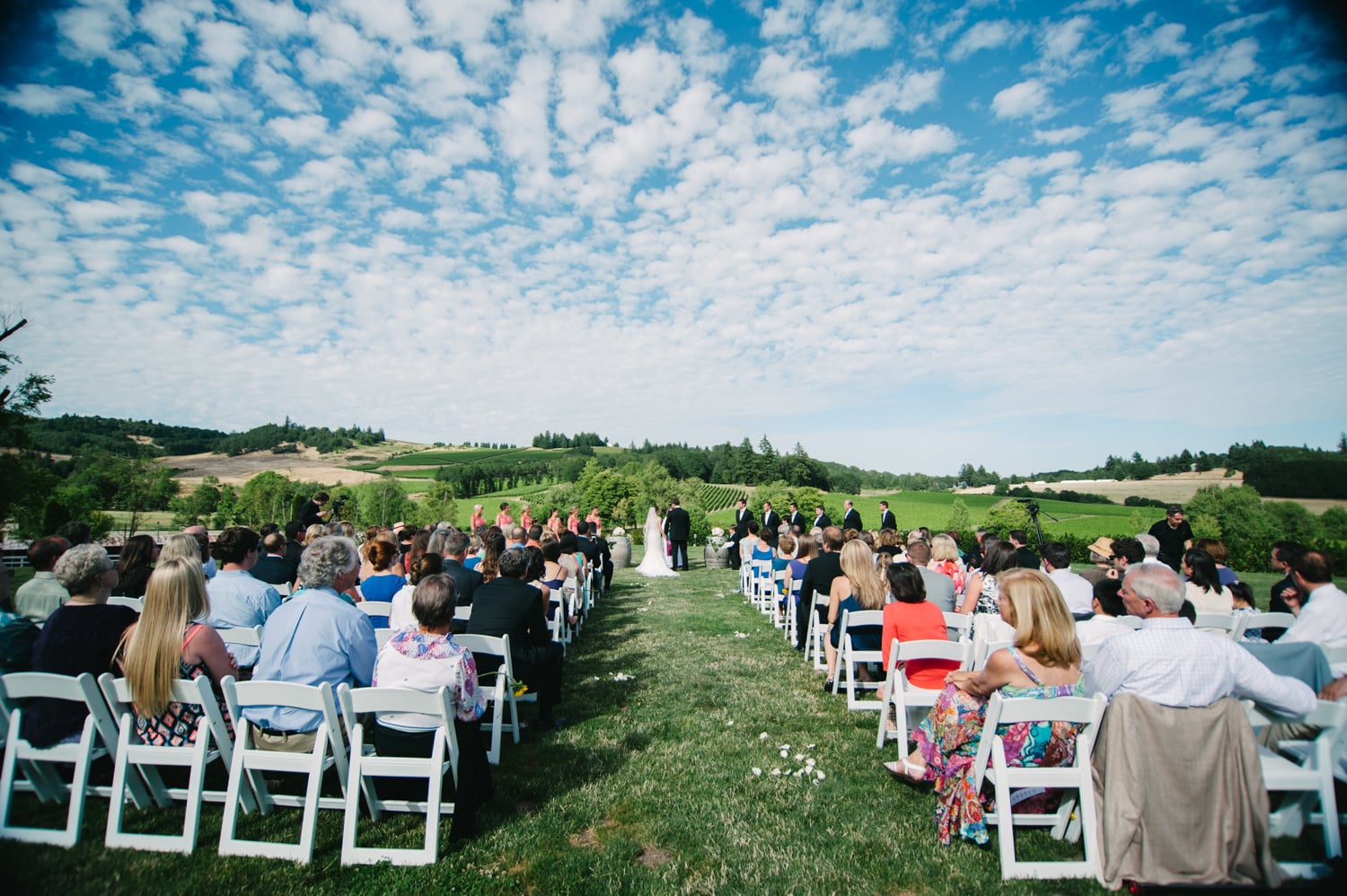 11-zenith-vineyard-wedding-portland-oregon-christa-taylor-photography.jpg