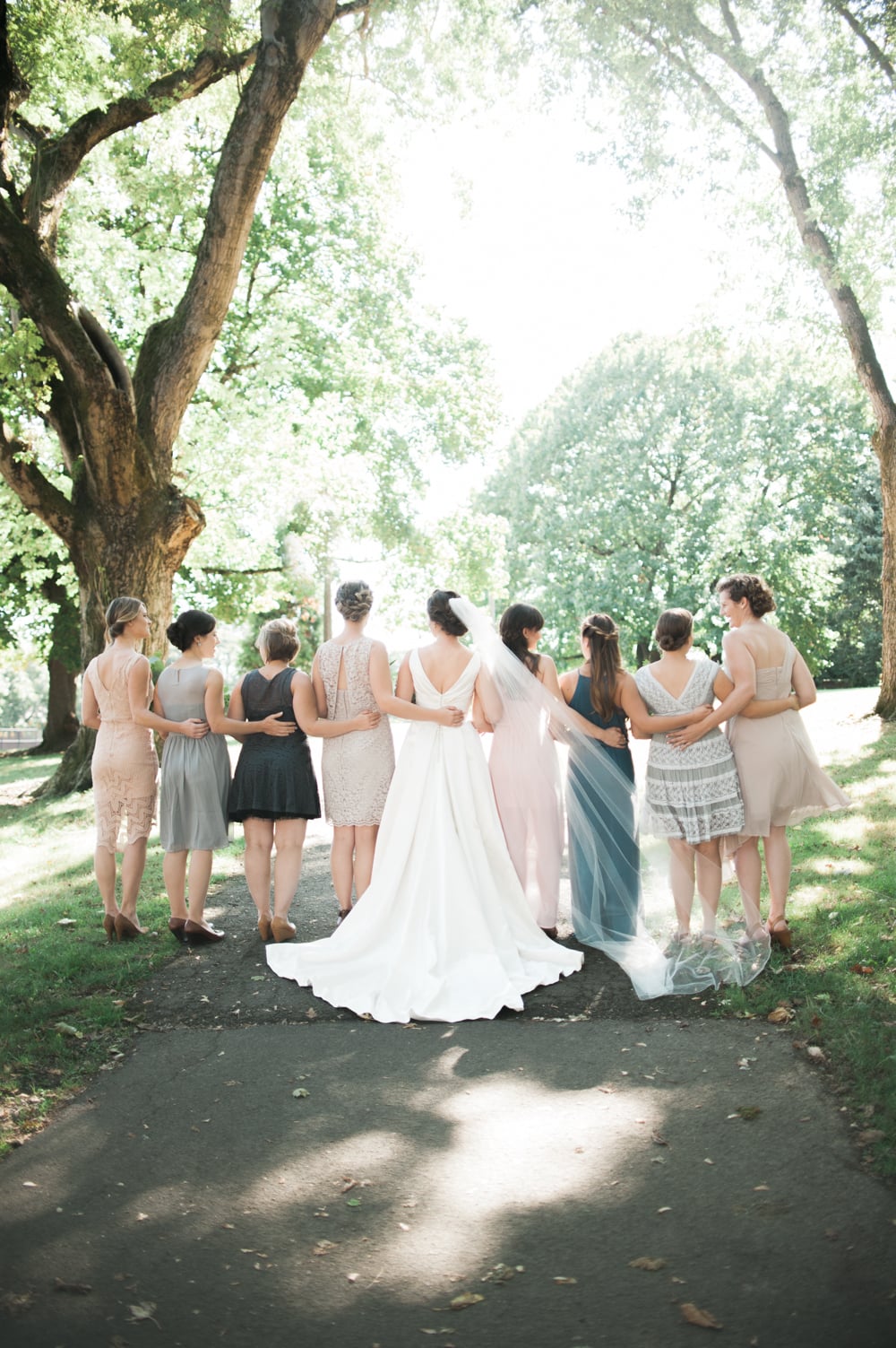 elegant_backyard_wedding_portland_or-13.jpg