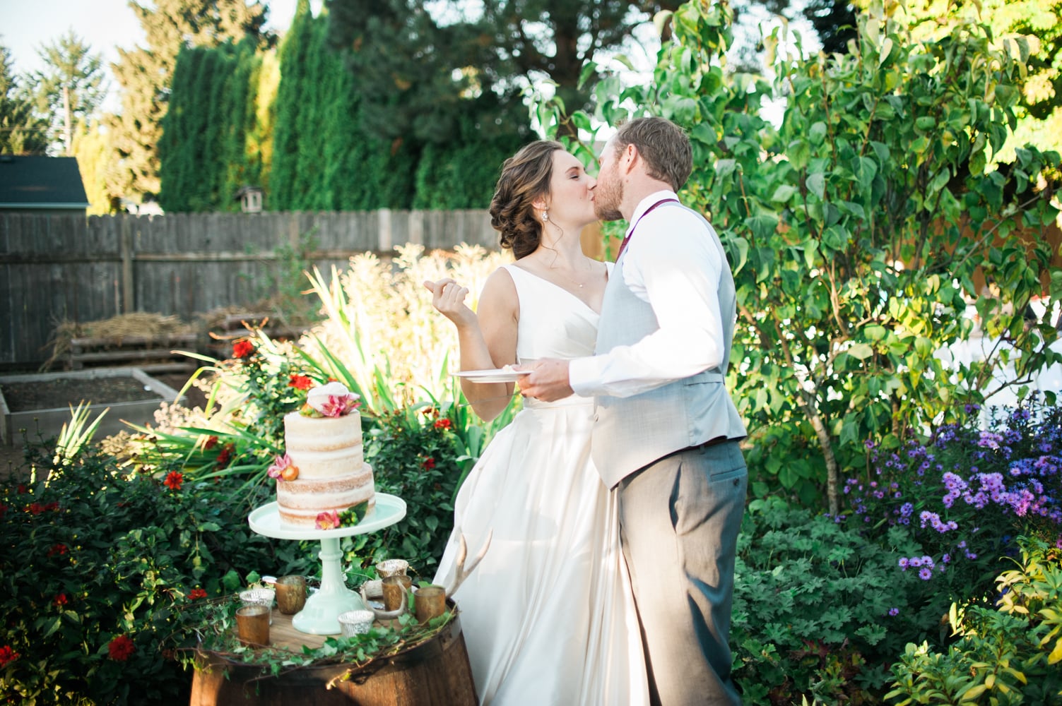 elegant_backyard_wedding_portland_or-89.jpg