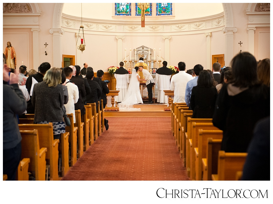 holy rosary church wedding portland_1076.jpg